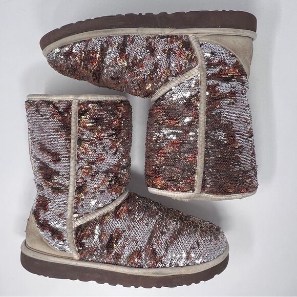 UGG Australia Classic Short Champagne Sequin Shearling 3353 Fall Winter Boots 8 - Picture 3 of 9